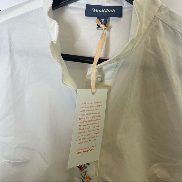 ModCloth | Thriving Trellis Embroidered Button Down Shirt Size XS NWT - Picture 10 of 11